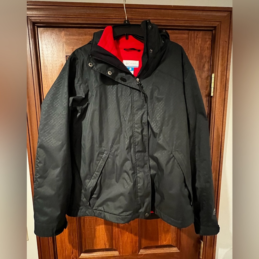Columbia Women’s Black Winter Jacket with Removable Red Fleece Lining